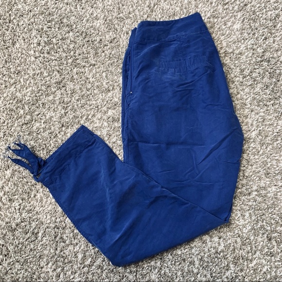 💛4/$20 | GUESS Blue Side Zip Ankle Tie Pants - Picture 3 of 6